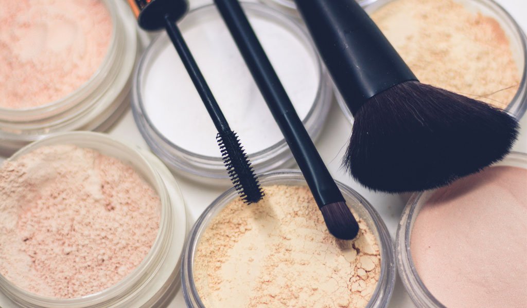 makeup kit.jpg